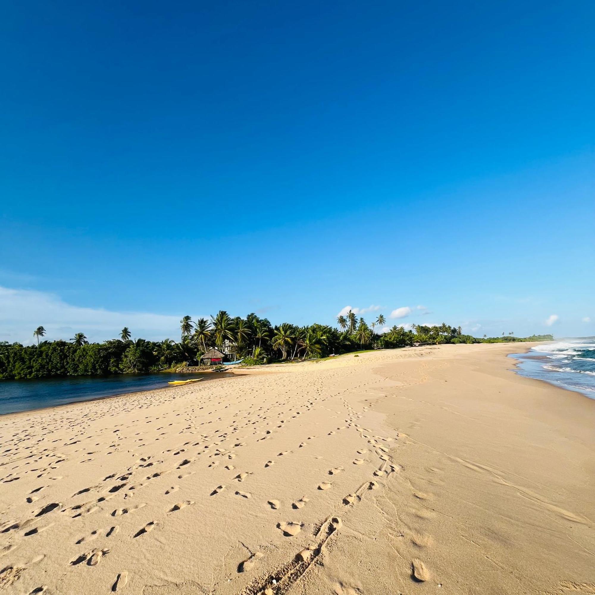 Hanguk Lanka Lagoon Villa Тангалла Экстерьер фото