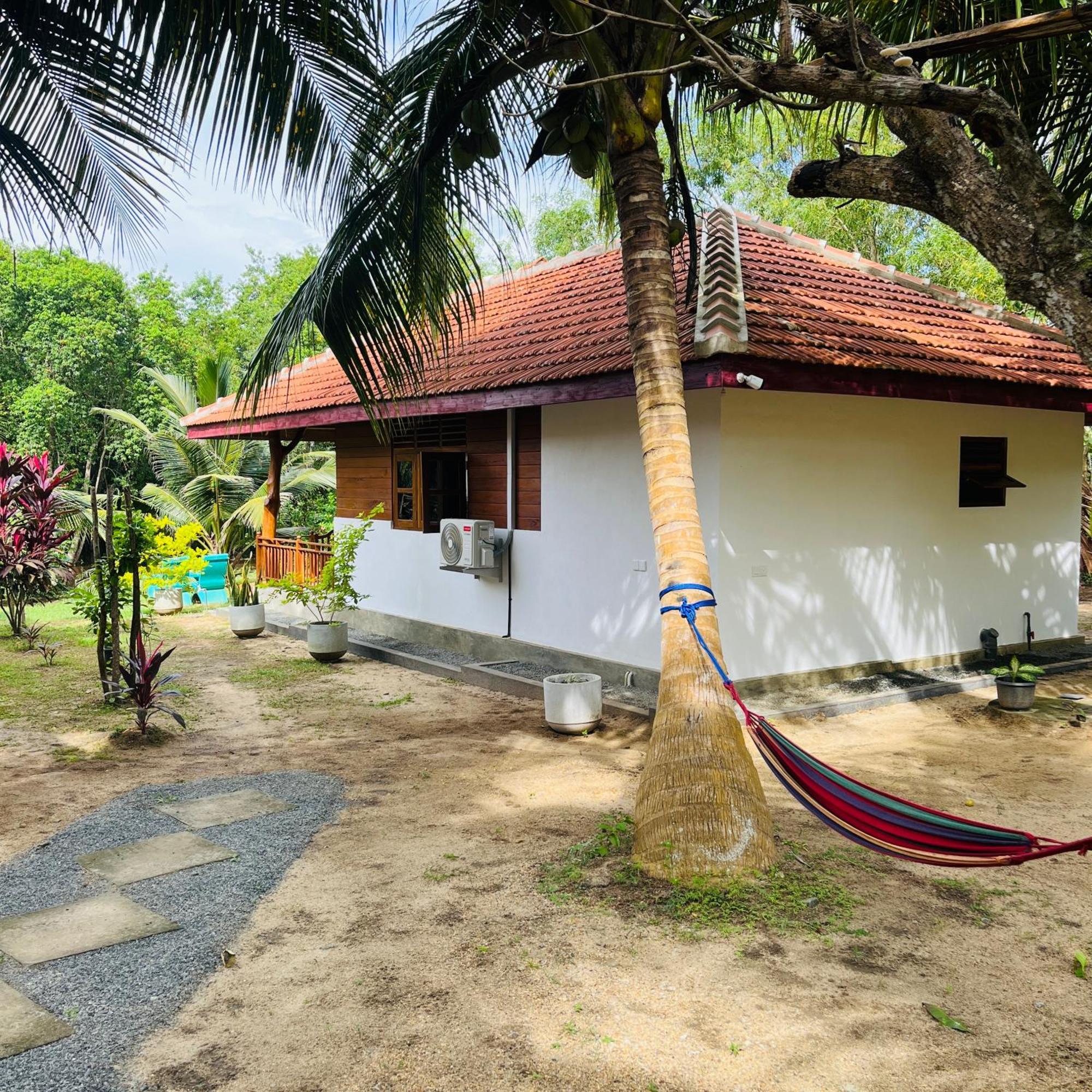 Hanguk Lanka Lagoon Villa Тангалла Экстерьер фото