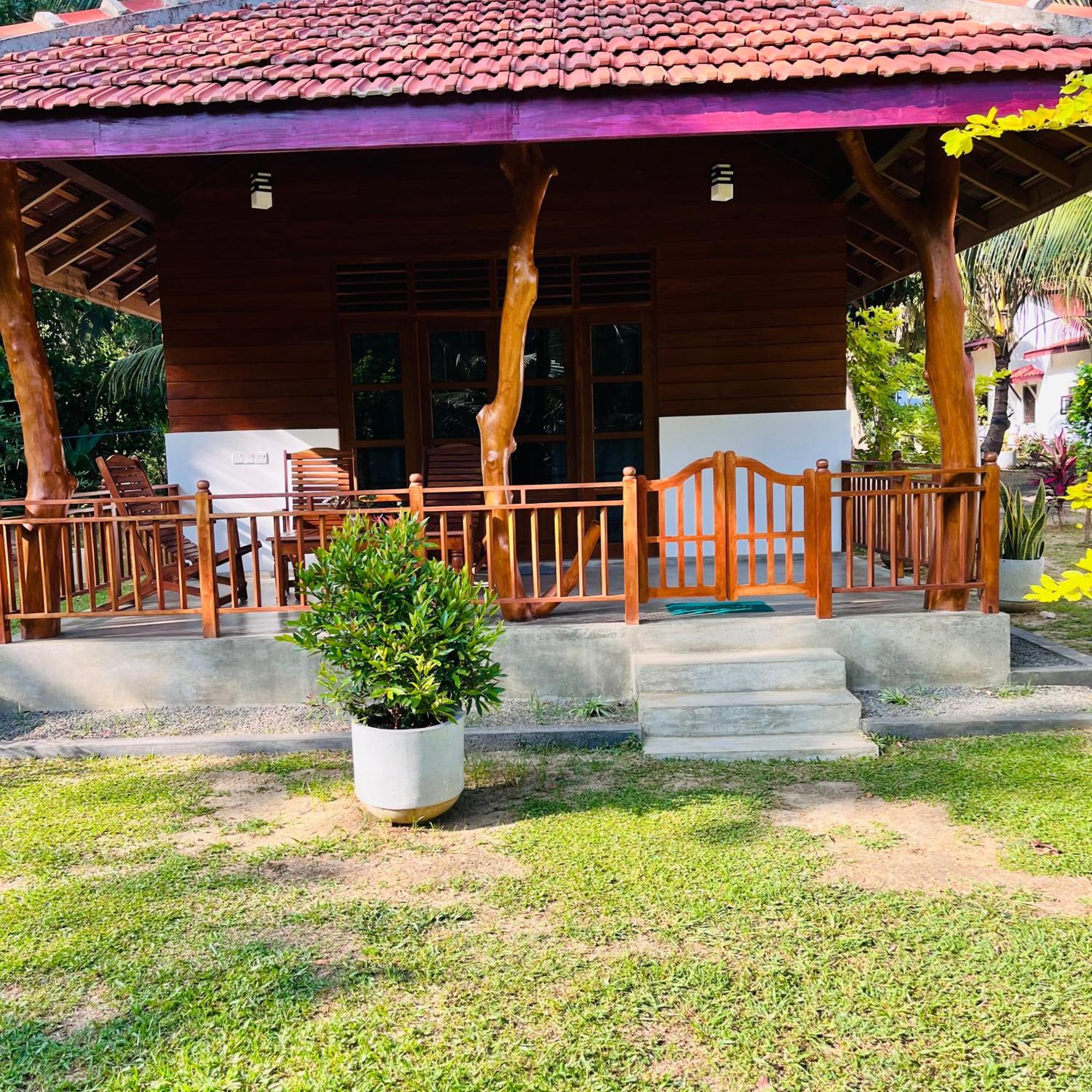 Hanguk Lanka Lagoon Villa Тангалла Экстерьер фото